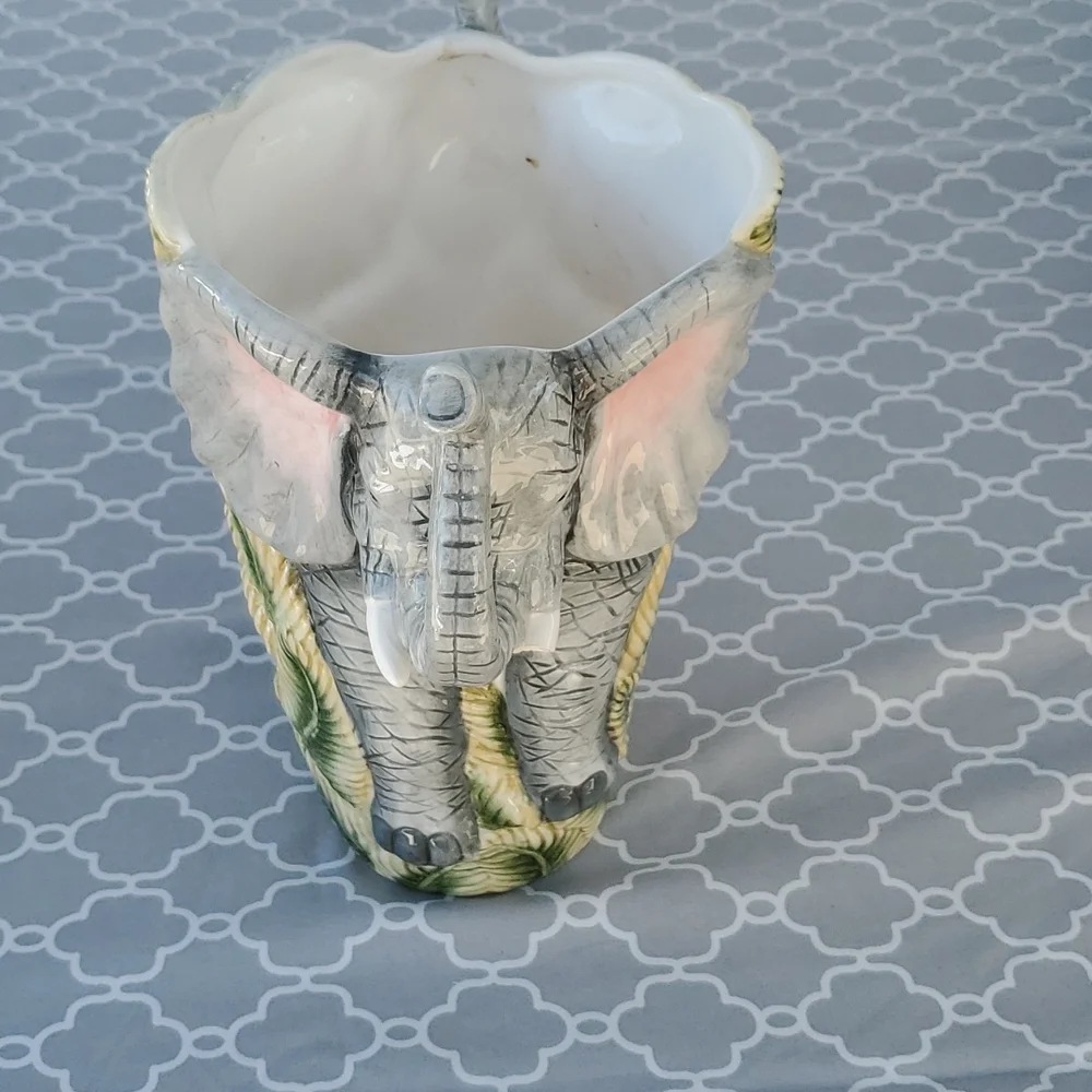 Unique Elephant Porcelain Vase